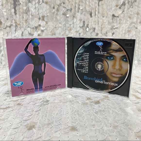 Amel Larrieux - Bravebird - Picture 4 of 9